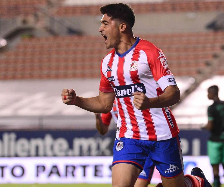 San Luis termina con el invicto de Santos San Luis termina con el invicto de Santos