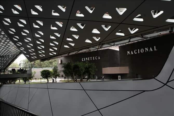 Cineteca calienta motores para volver Cineteca calienta motores para volver