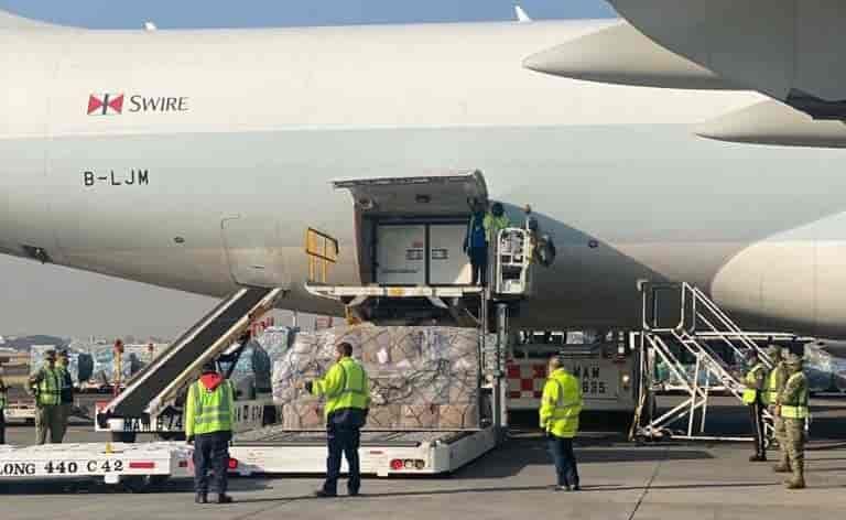Llega a México primer lote de vacunas chinas Llega a México primer lote de vacunas chinas