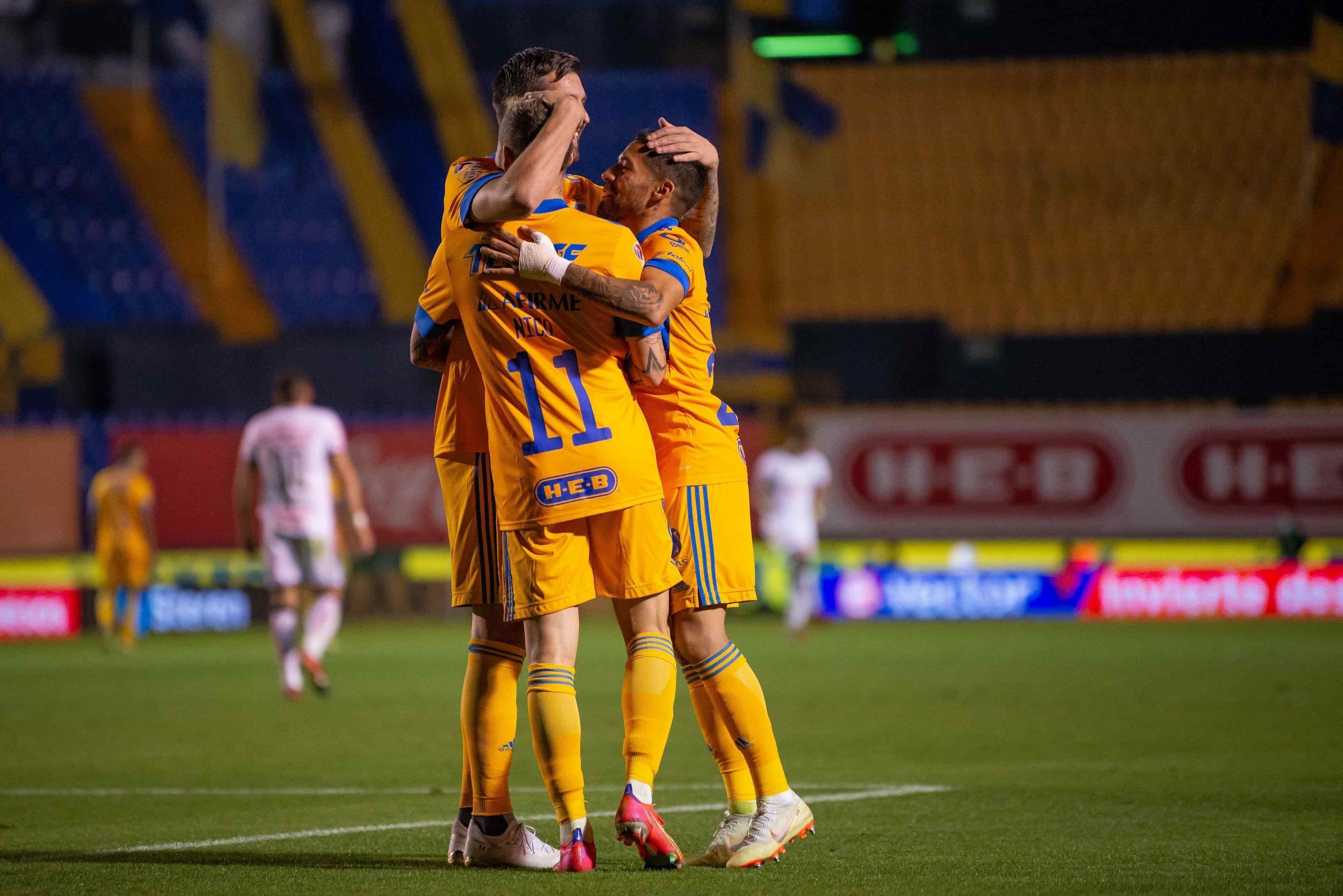 Vence Tigres 3-2 a Tijuana