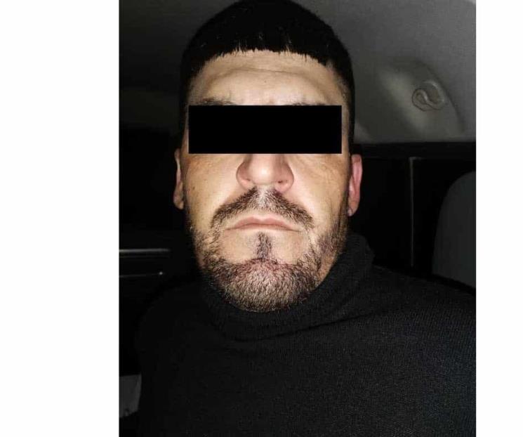 Cae hombre armado y con droga en China Cae hombre armado y con droga en China