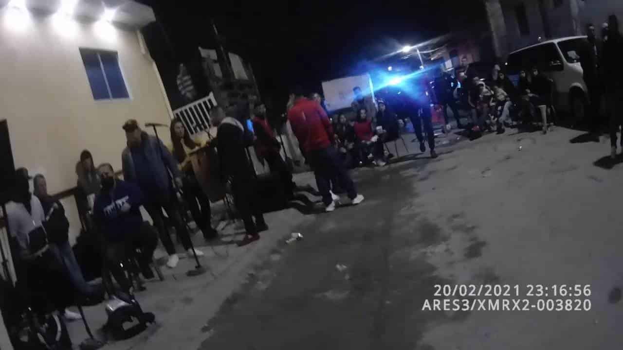 Una fiesta en la que había más de 60 personas reunidas, fue suspendida