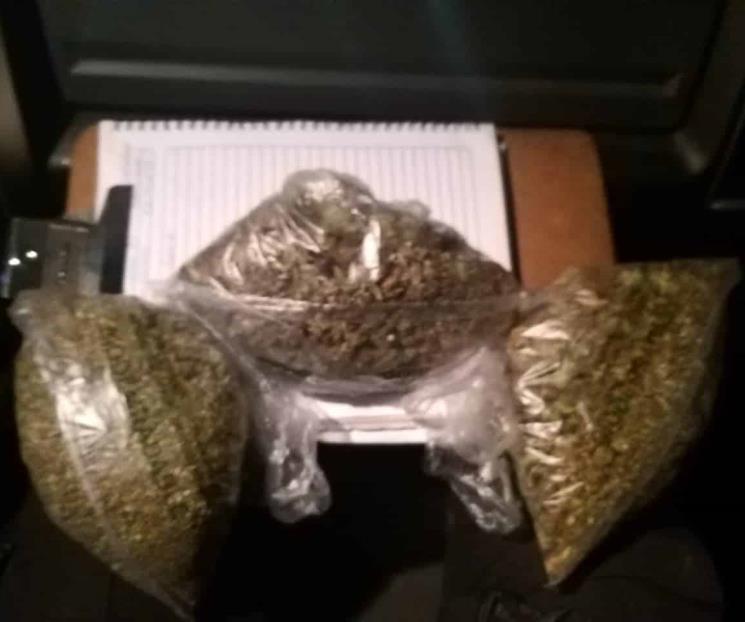 Caen tres menores con droga Caen tres menores con droga