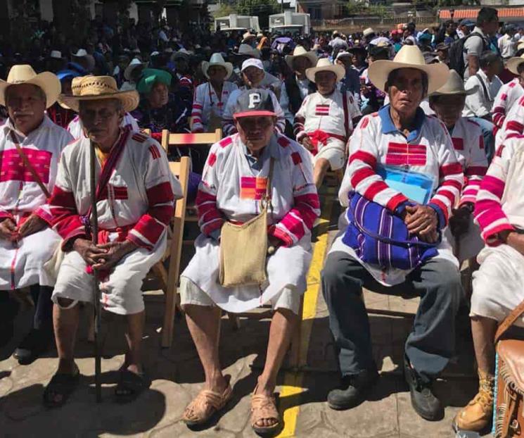 Acceden a vacunarse contra Covid los Tzeltales de Oxchuc Acceden a vacunarse contra Covid los Tzeltales de Oxchuc