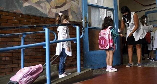 Regresan escuelas privadas el lunes a clases presenciales Regresan escuelas privadas el lunes a clases presenciales
