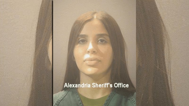 Permanecerá Emma Coronel detenida en EU Permanecerá Emma Coronel detenida en EU