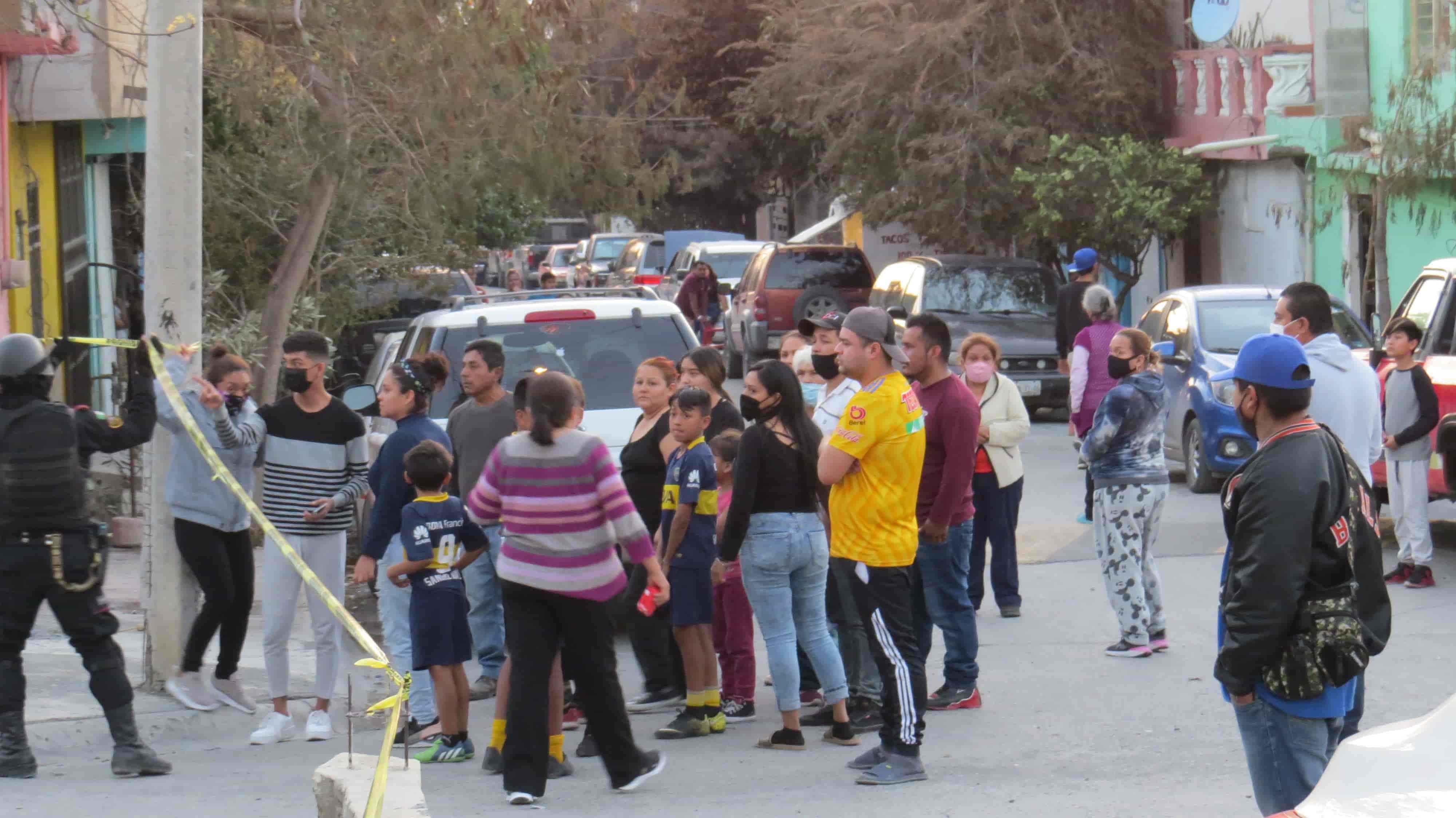 Se reportó la muerte de un hombre baleado el domingo frente a un domicilio en la Colonia Fomerrey 35