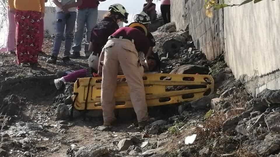 Terminó con lesiones de consideración, al caer del segundo piso de su domicilio