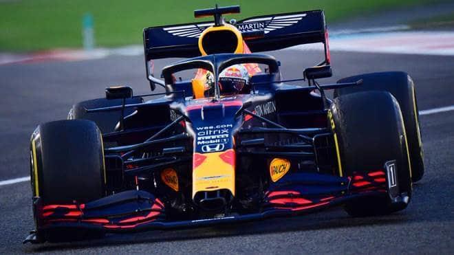 Checo ya se subió y probó el RB16B Checo ya se subió y probó el RB16B