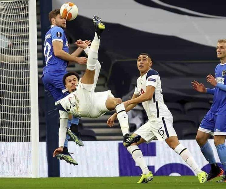 Golea el Tottenham y avanza en Europa League Golea el Tottenham y avanza en Europa League