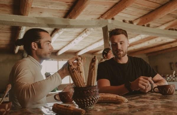 Aarón Díaz estrena serie documental Aarón Díaz estrena serie documental