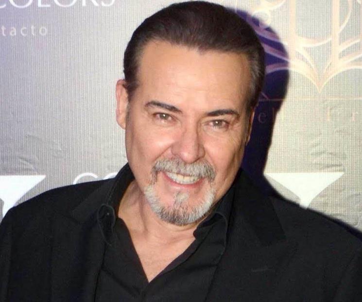 Para César Évora, el amor no tiene edad Para César Évora, el amor no tiene edad