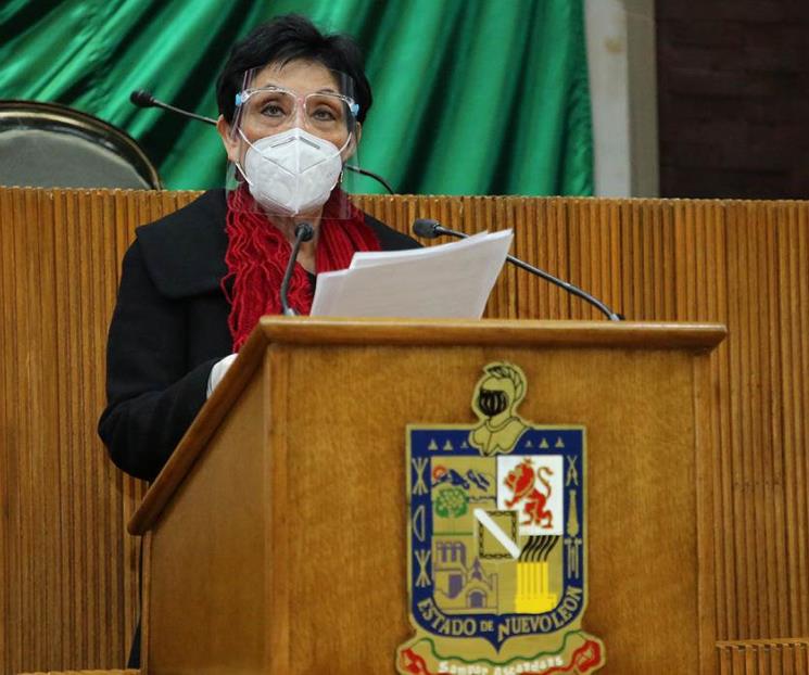 Exige en el Congreso sacar revocación de mandato