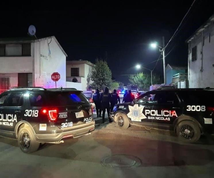 Balean a 2 mujeres en San Nicolás Balean a 2 mujeres en San Nicolás