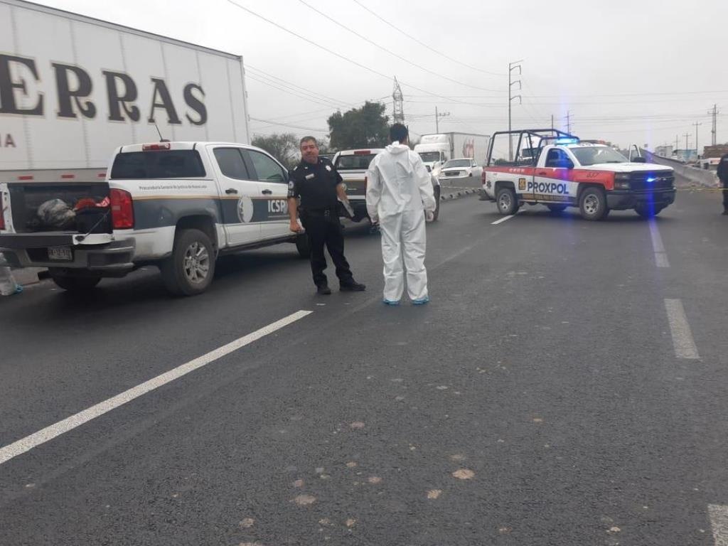 Un hombre perdió la vida en forma instantánea, al ser impactado por una camioneta