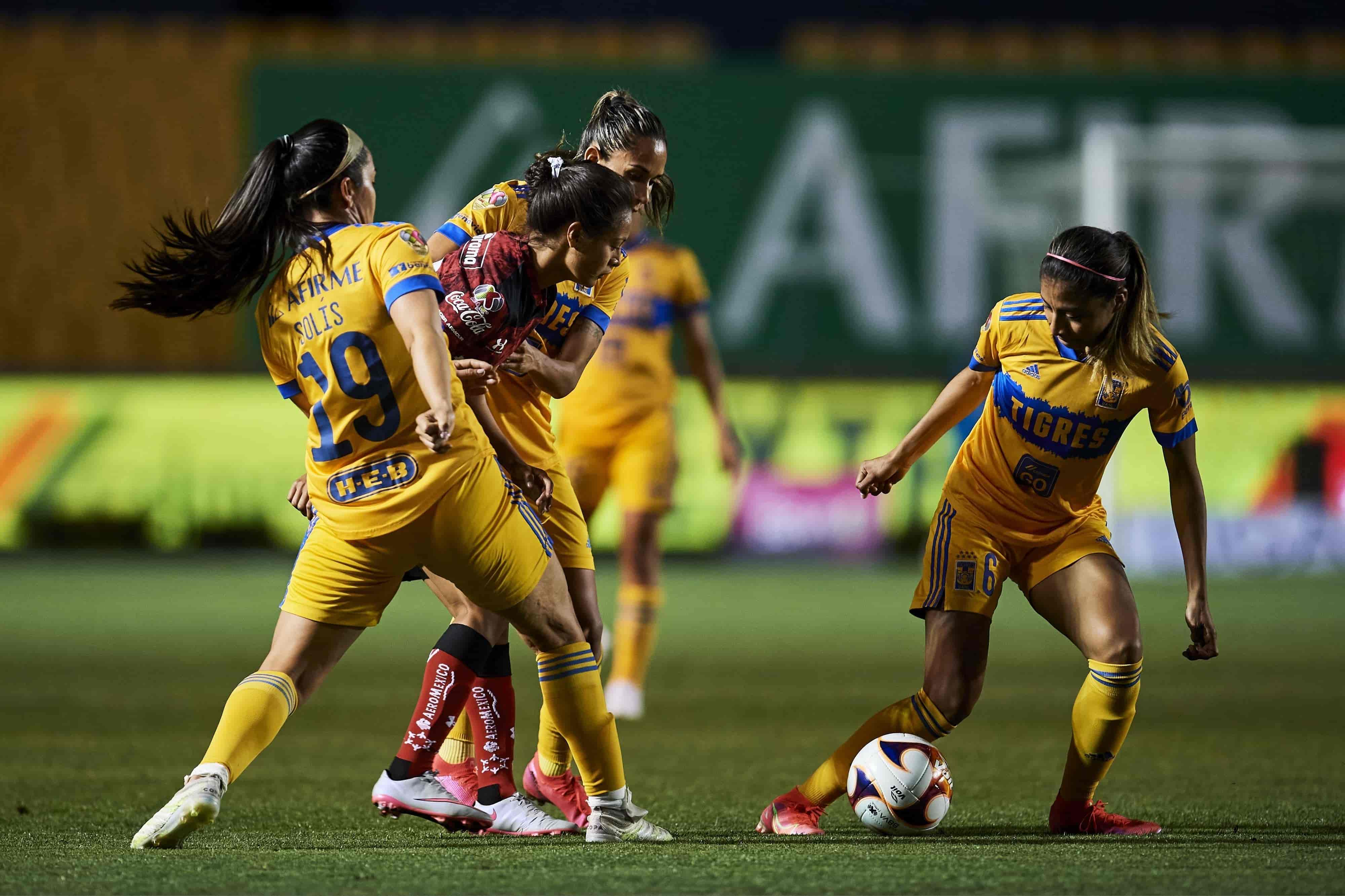 Vence Tigres 2-0 a Toluca