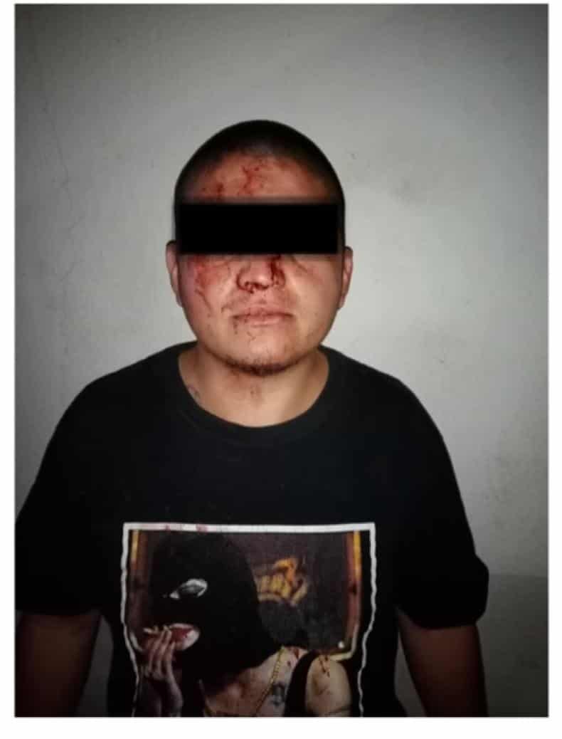 Agredió a su expareja, además de amenazarla con un machete, así como a los familiares de ella
