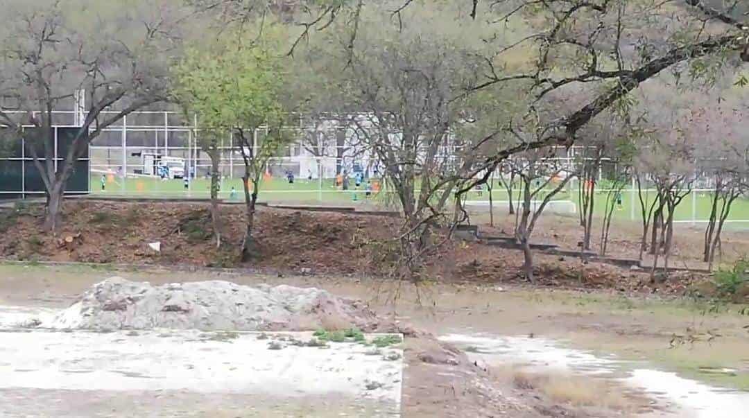 Practican los Rayados la definición