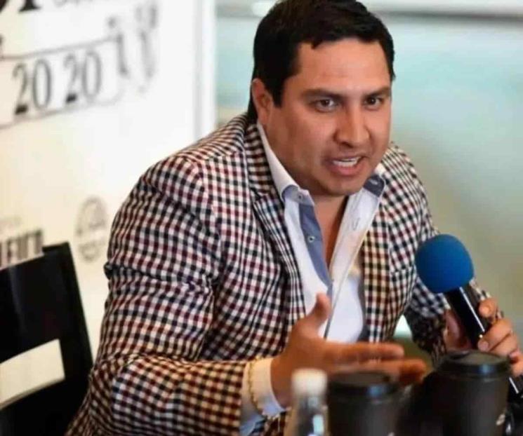 Julión Álvarez, preocupado por sus hijas ante señalamientos
