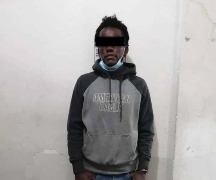 Detienen a taxista haitiano
