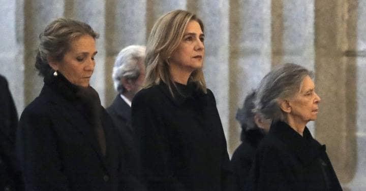 Polémica en España por las infantas y la vacuna
