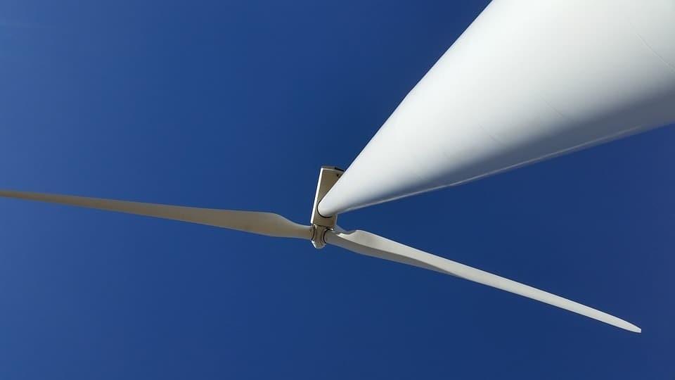 Con reforma eléctrica quebrarán generadores energías limpias
