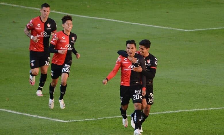 Atlas vence a los Bravos