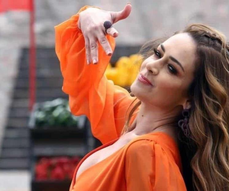 Anette Michel se va de TV Azteca tras 20 años en la empresa
