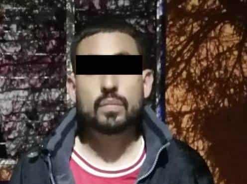 Arrestan a hombre con droga en Linares