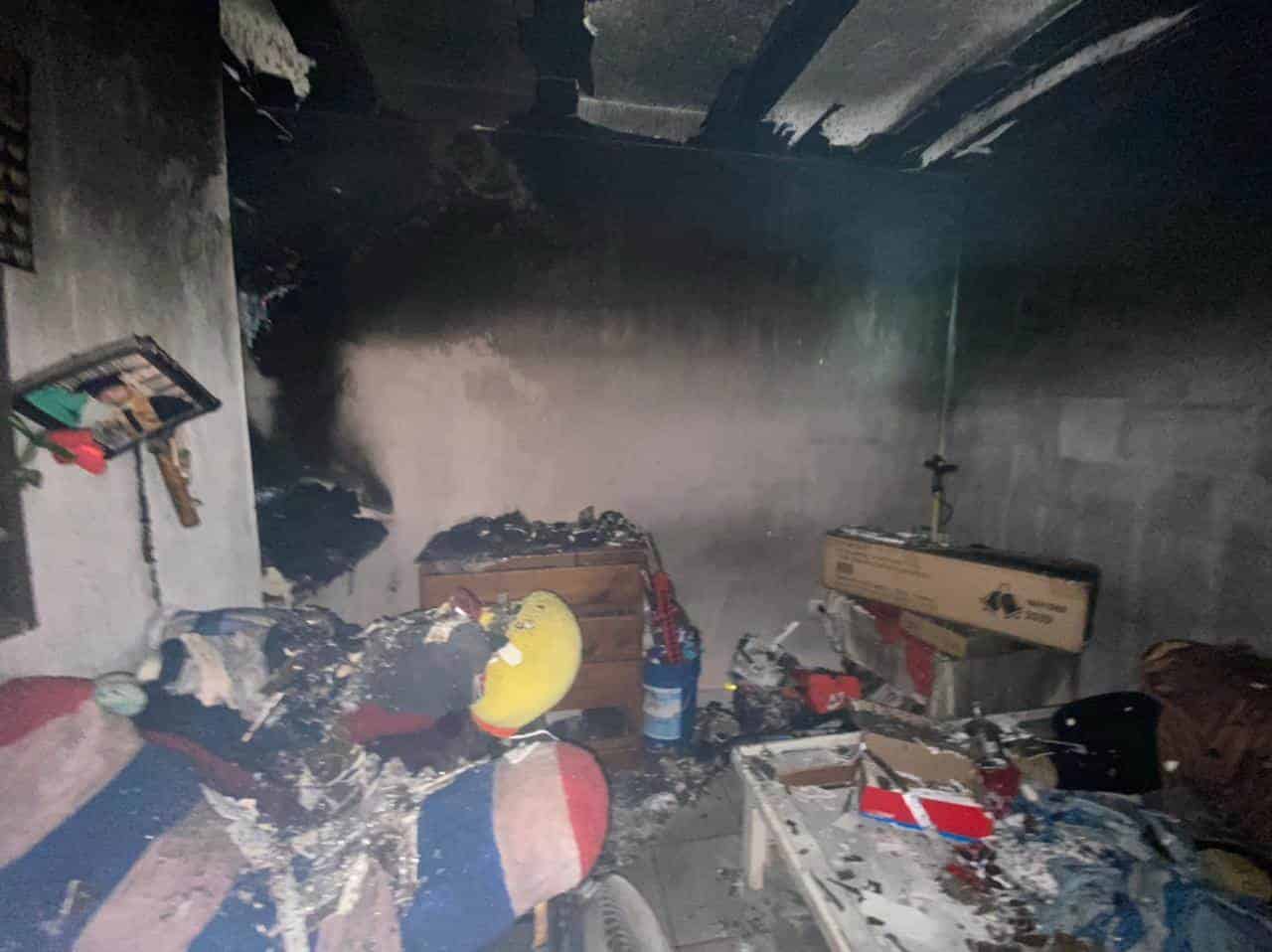 El incendio presuntamente fue provocado tras registrarse una riña en el sitio