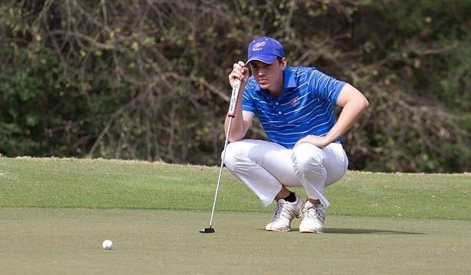Lidera regio gira de golf mexicano