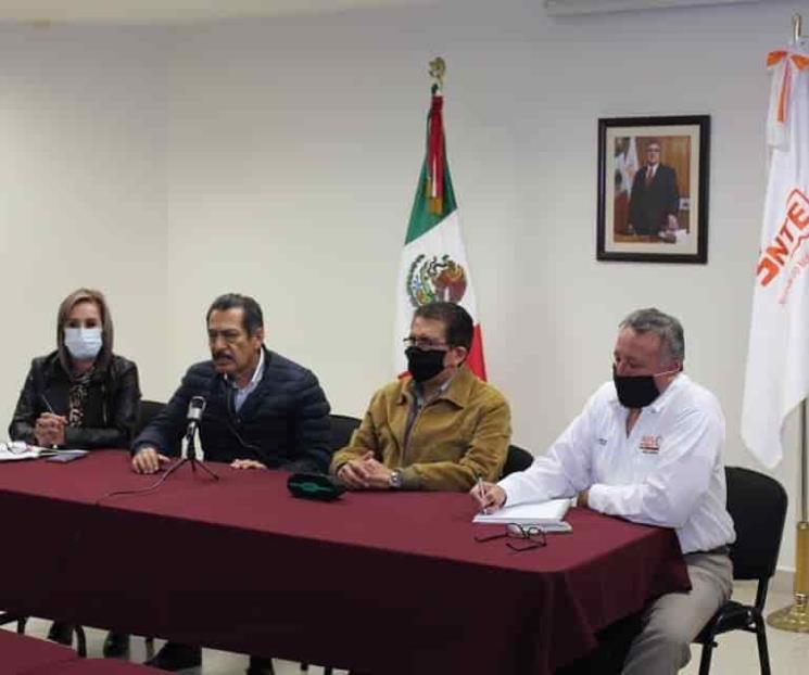 Reconoce Sección 50 desempeño de mujeres  en el magisterio
