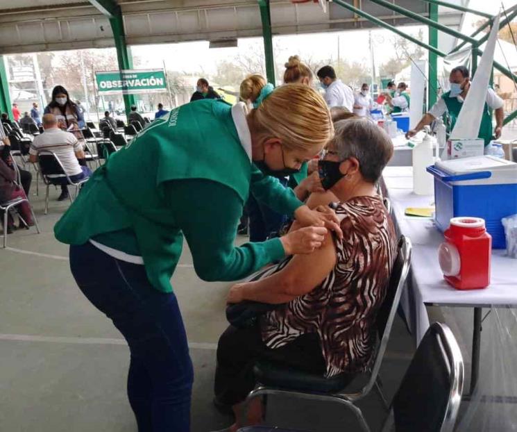 Tiene Apodaca vacunación en orden; llegan para Escobedo