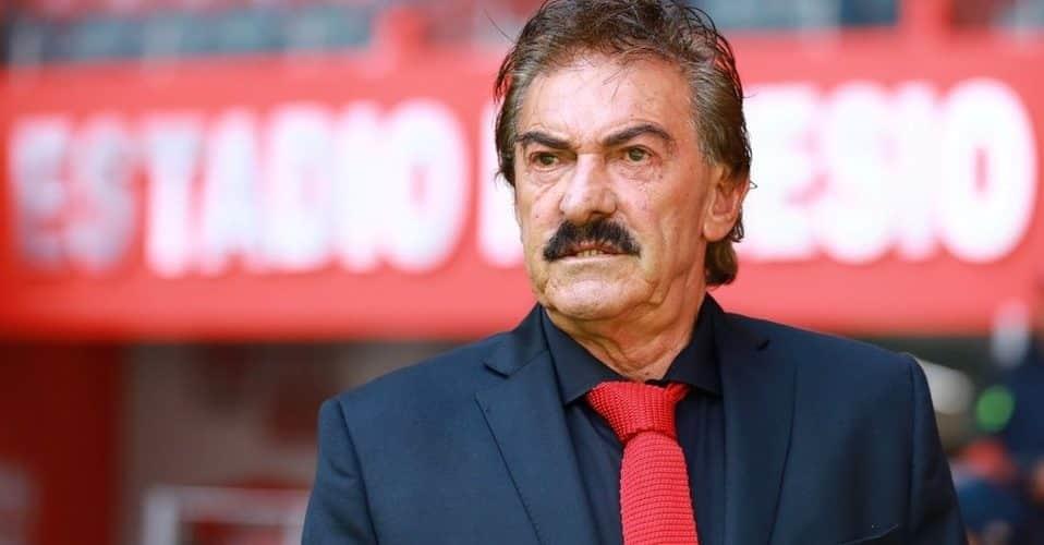 Dictan orden de formal prisión a La Volpe