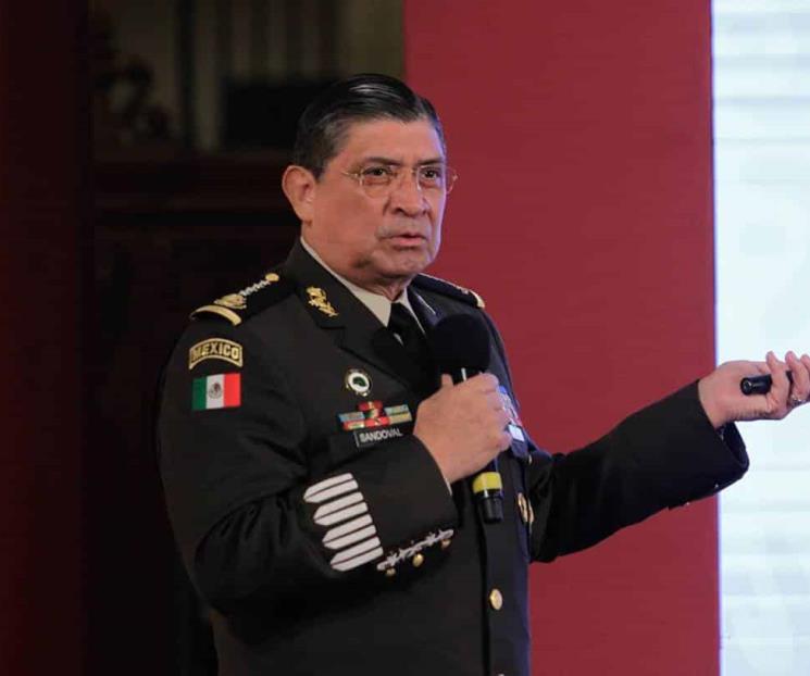 General Luis Cresencio Sandoval supera el Covid-19