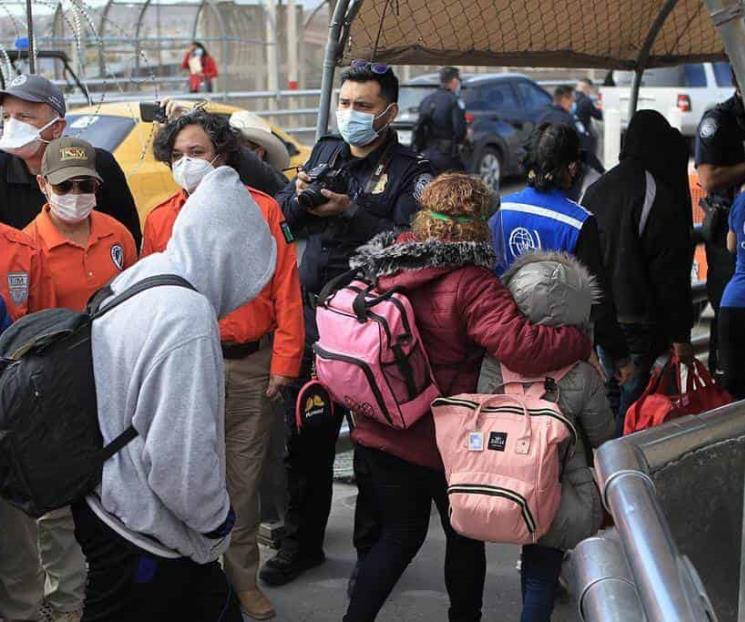Ha admitido EU a mil 400 migrantes varados en México