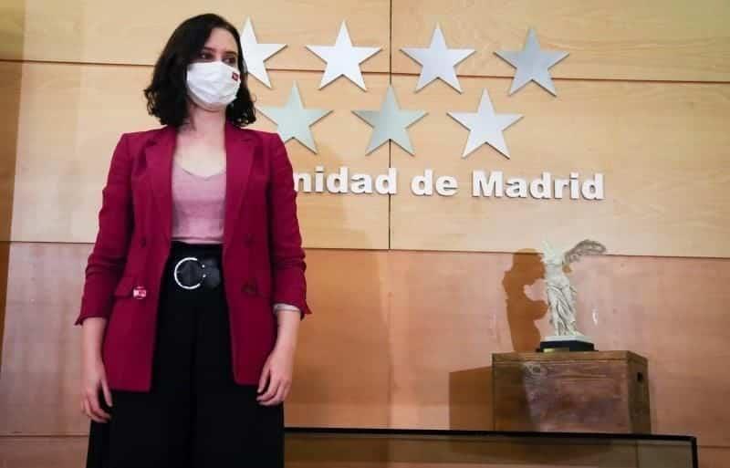Madrid adelanta las elecciones regionales