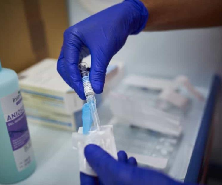 Advierten de una escasez de materias primas para vacunas