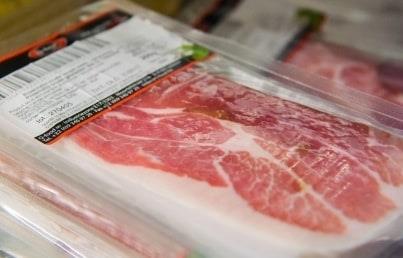 Suben precios promedio de cárnicos, leche