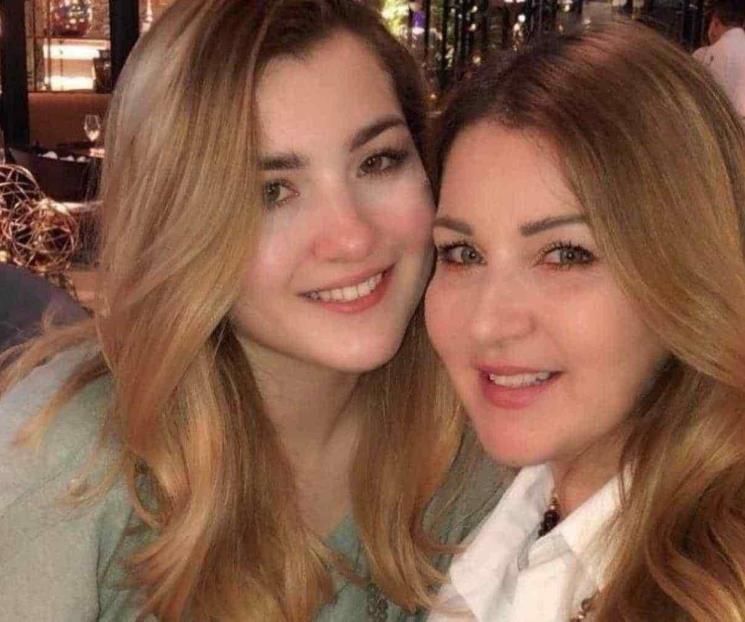 Melenie Carmona defiende a su mamá