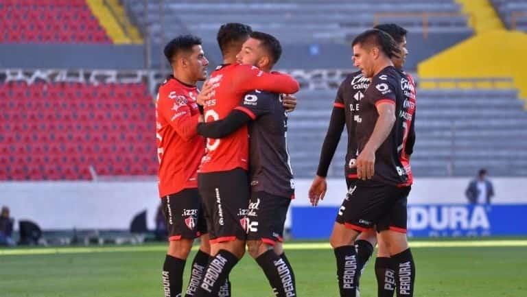 Atlas, a prolongar su racha