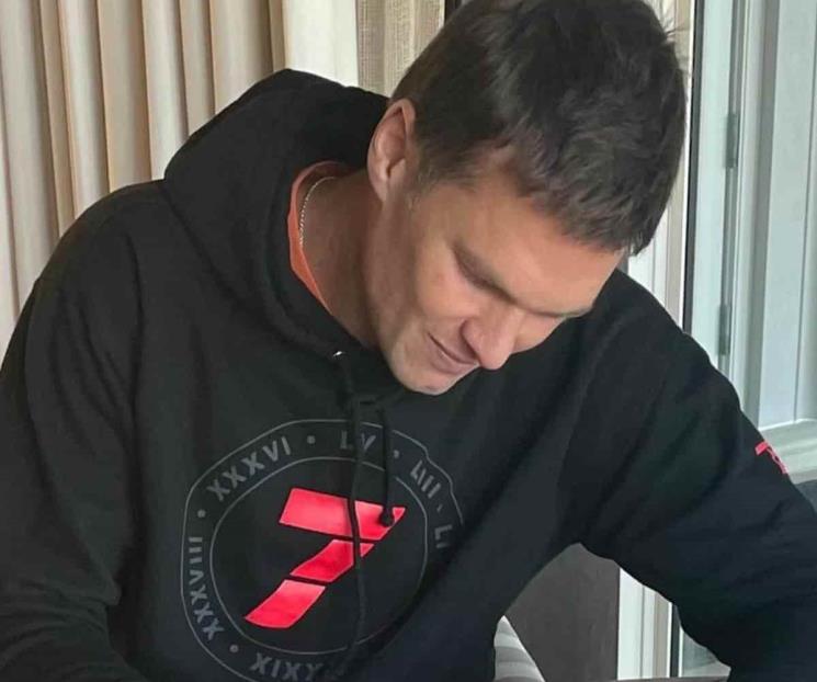 Renueva Tom Brady