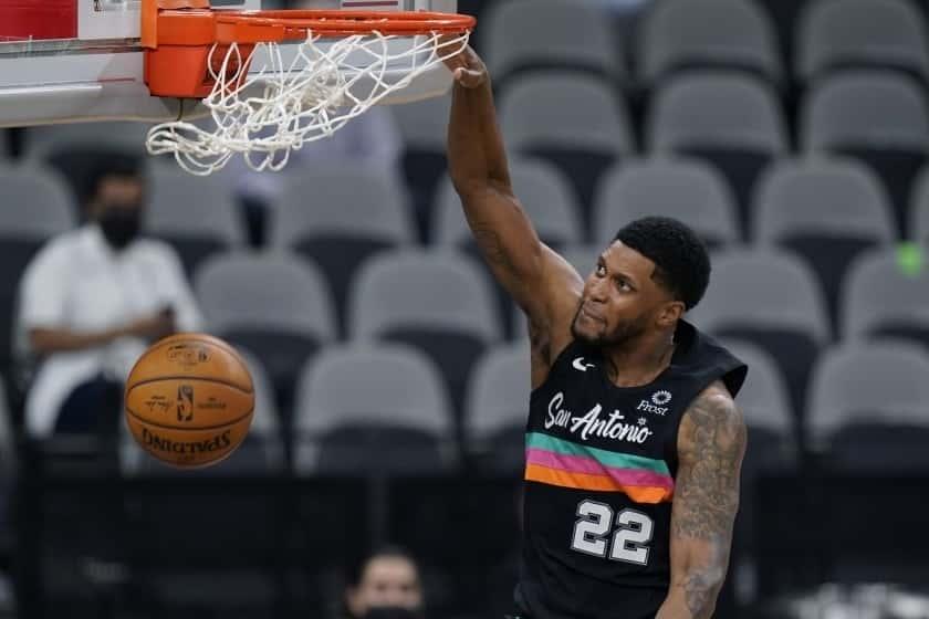 Spurs vencen 104-77 al Magic