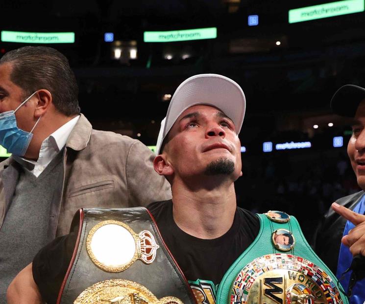 Gana ‘Gallo’ Estrada épica pelea al ‘Chocolatito’