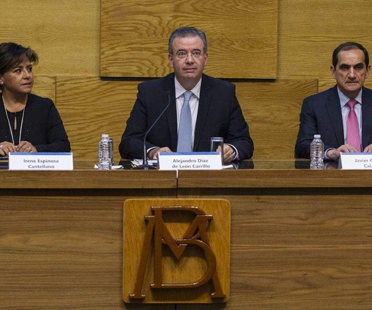 Mujeres han aprendido a navegar a contracorriente