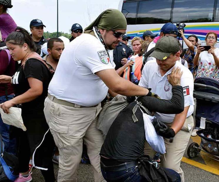 Acusan maltrato  de Migración a colombianos