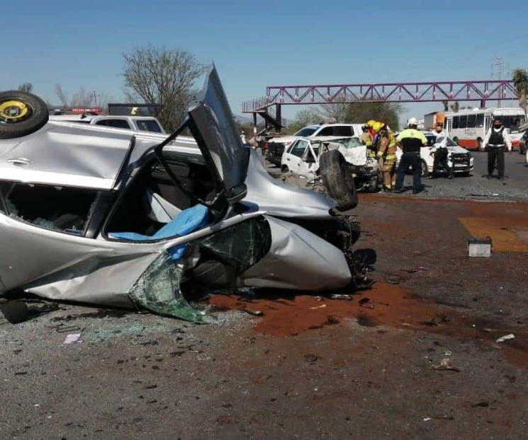 Choque deja 2 muertos en García