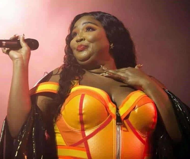 Busca Lizzo bailarines de talla grande