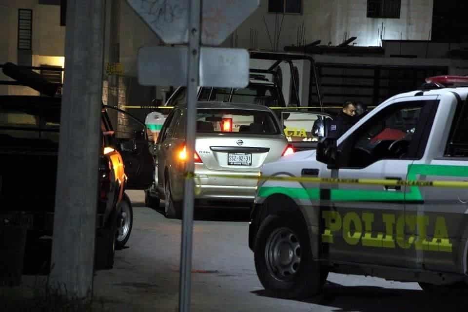 Un joven fue ejecutado de varios balazos frente a una plaza pública