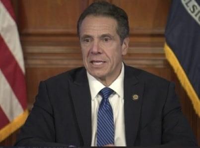 Suma ayudante nueva denuncia contra Cuomo